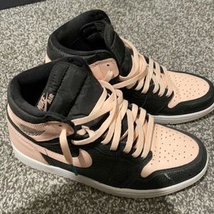 Jordan 1 Retro High Black Crimson Tint
